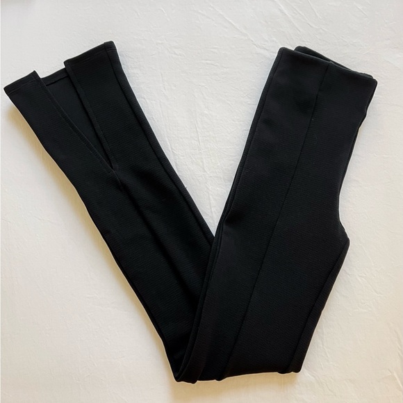 NWT H&M Slit-Hem Textured Legging Pants - Picture 3 of 15